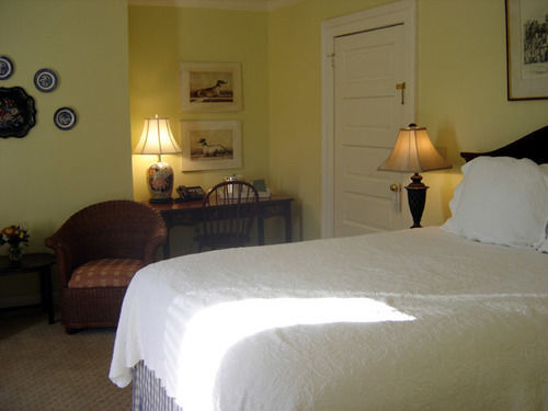 Carriage House Inn Ейкен Екстер'єр фото